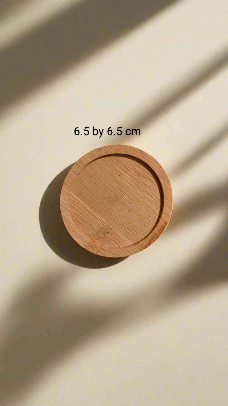 Beautifully designed coaster accompanying the Succulent Mini Round Woodgrain Pot.